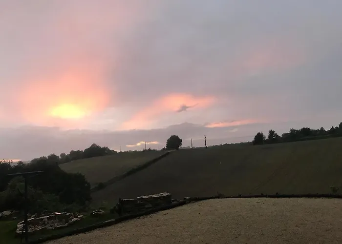 Relais De La Poste Ch Rose مونكلار دو كيارْسي