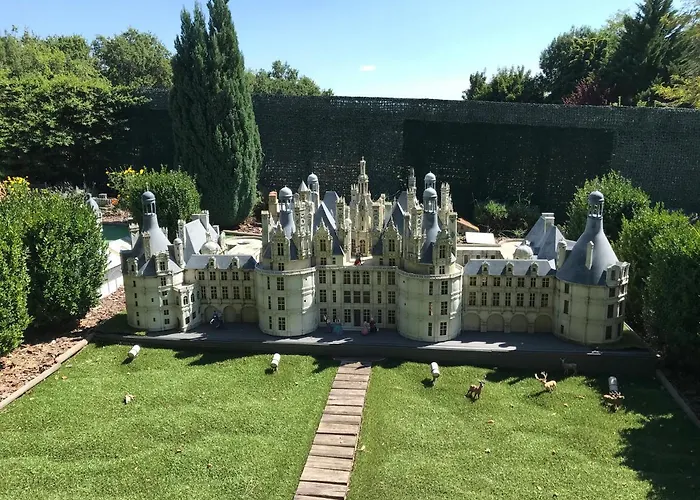 Relais De La Poste Ch Rose 3* مونكلار دو كيارْسي