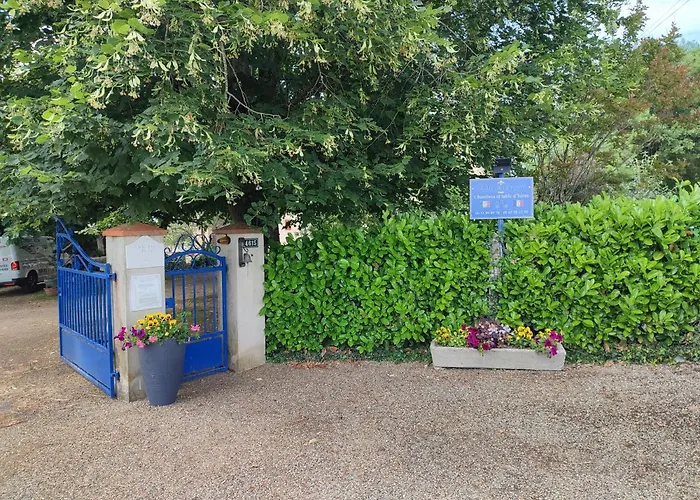 Relais De La Poste Ch Rose 3* مونكلار دو كيارْسي