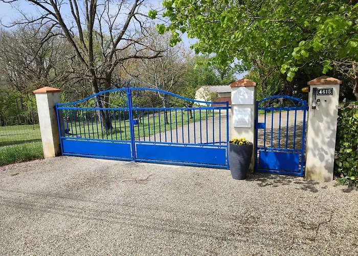 Relais De La Poste Ch Rose فندق مبيت وإفطار مونكلار دو كيارْسي