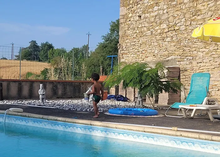 Relais De La Poste Ch Rose