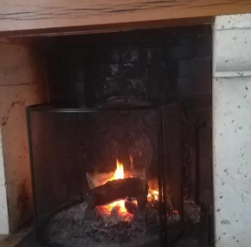 Relais De La Poste Ch Rose فندق مبيت وإفطار