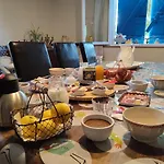 Relais De La Poste Ch Rose Nocleg ze śniadaniem Monclar-de-Quercy