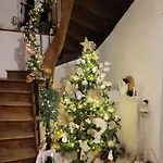 Relais De La Poste Ch Rose