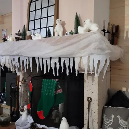 Relais De La Poste Ch Rose 住宿加早餐酒店 Monclar-de-Quercy