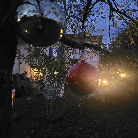Relais De La Poste Couette-café Monclar-de-Quercy